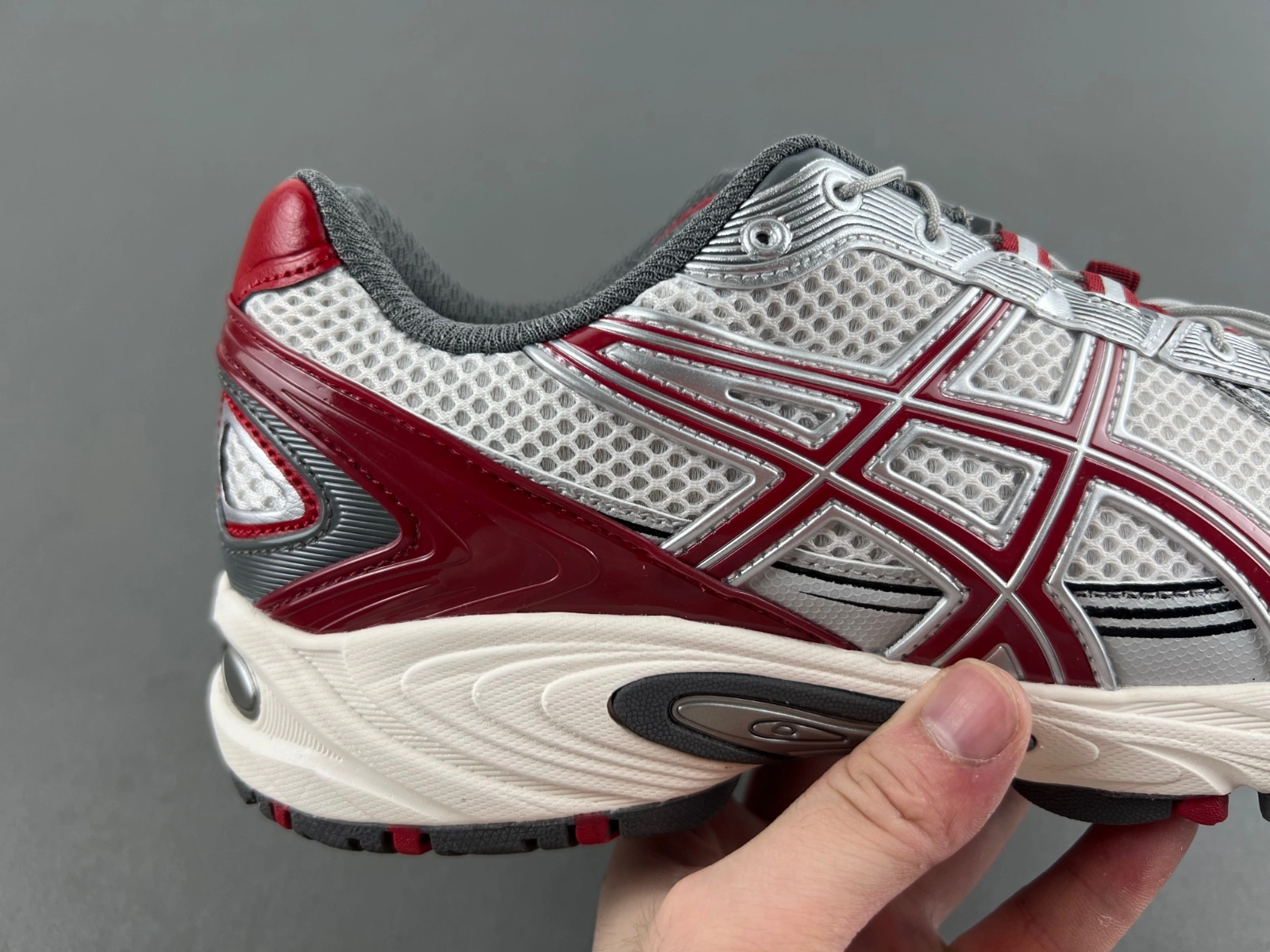 FastDry ASICS Gel-1130 White Maroon Banner 1203A685- 2542