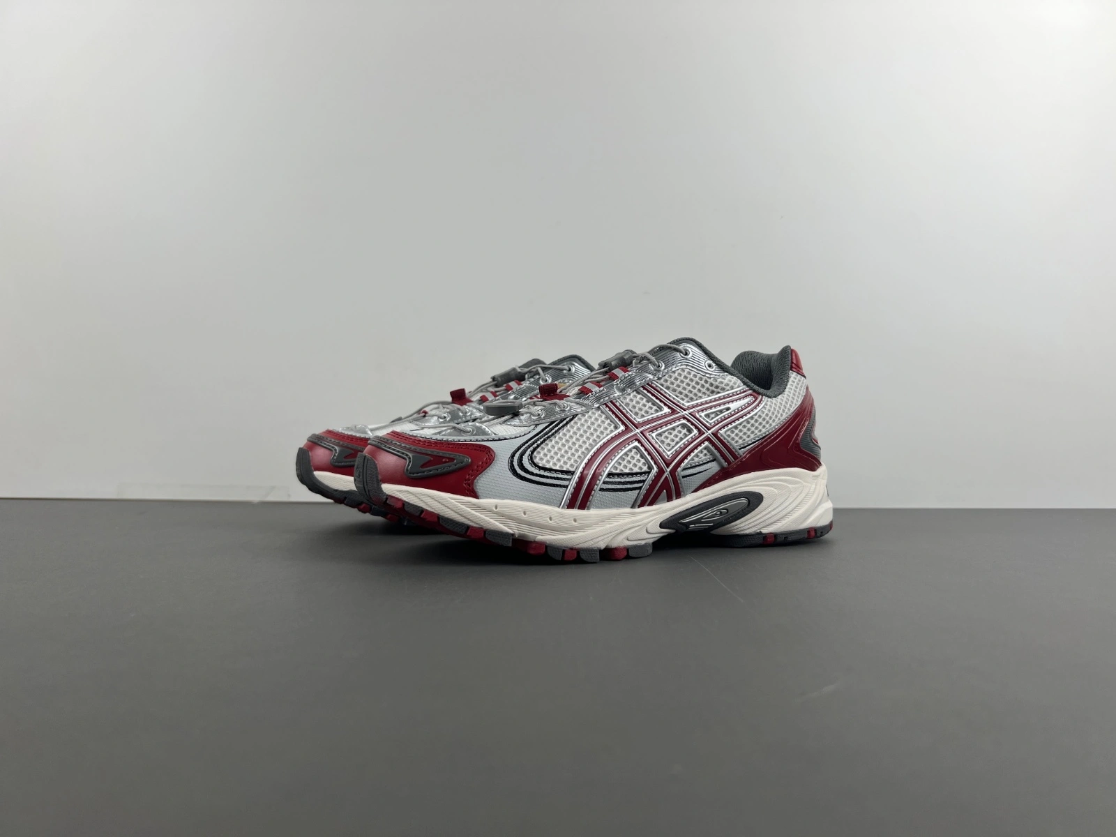 FastDry ASICS Gel-1130 White Maroon Banner 1203A685- 2542