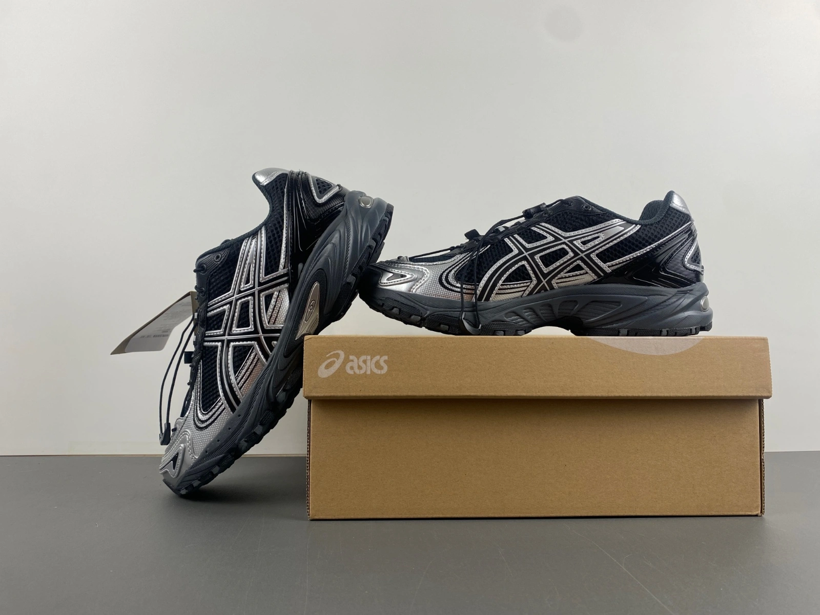 ASICS Gel-Kahana TR V4 Carbon Black 1203A497- Soft 2544