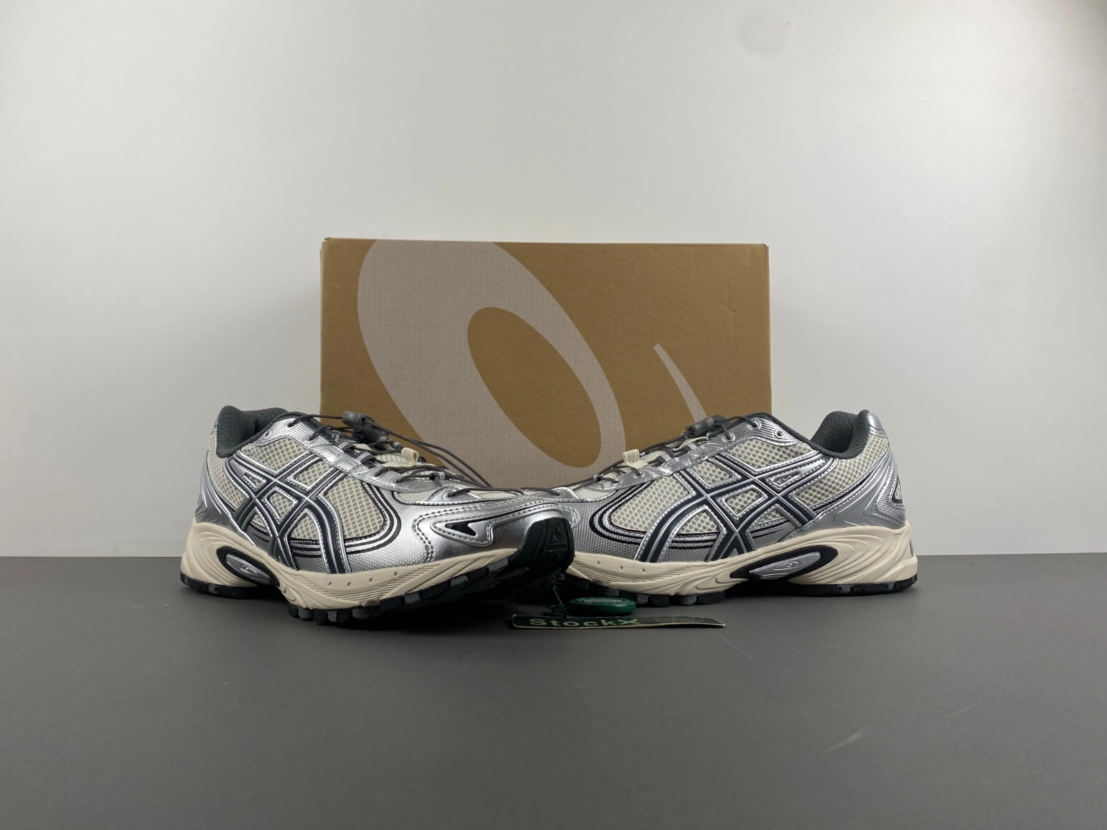 GoAnywhere ASICS Gel-Kahana TR V4 Silver White 1203A497- 2543