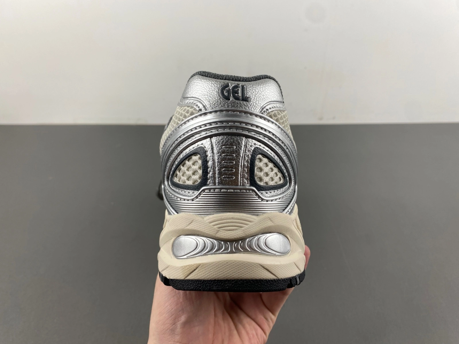 GoAnywhere ASICS Gel-Kahana TR V4 Silver White 1203A497- 2543