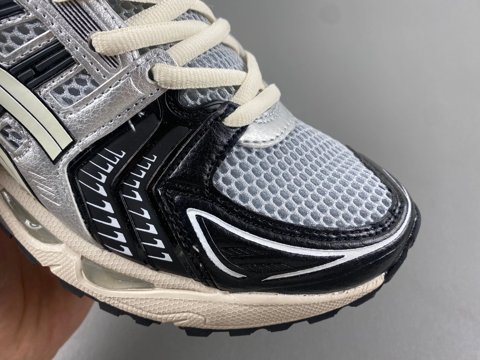 ASICS Gel-Kayano 14 Black Glacier Grey Silver 1201A935- EasyCare 2557