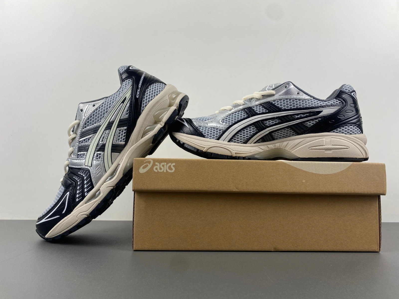 ASICS Gel-Kayano 14 Black Glacier Grey Silver 1201A935- EasyCare 2557