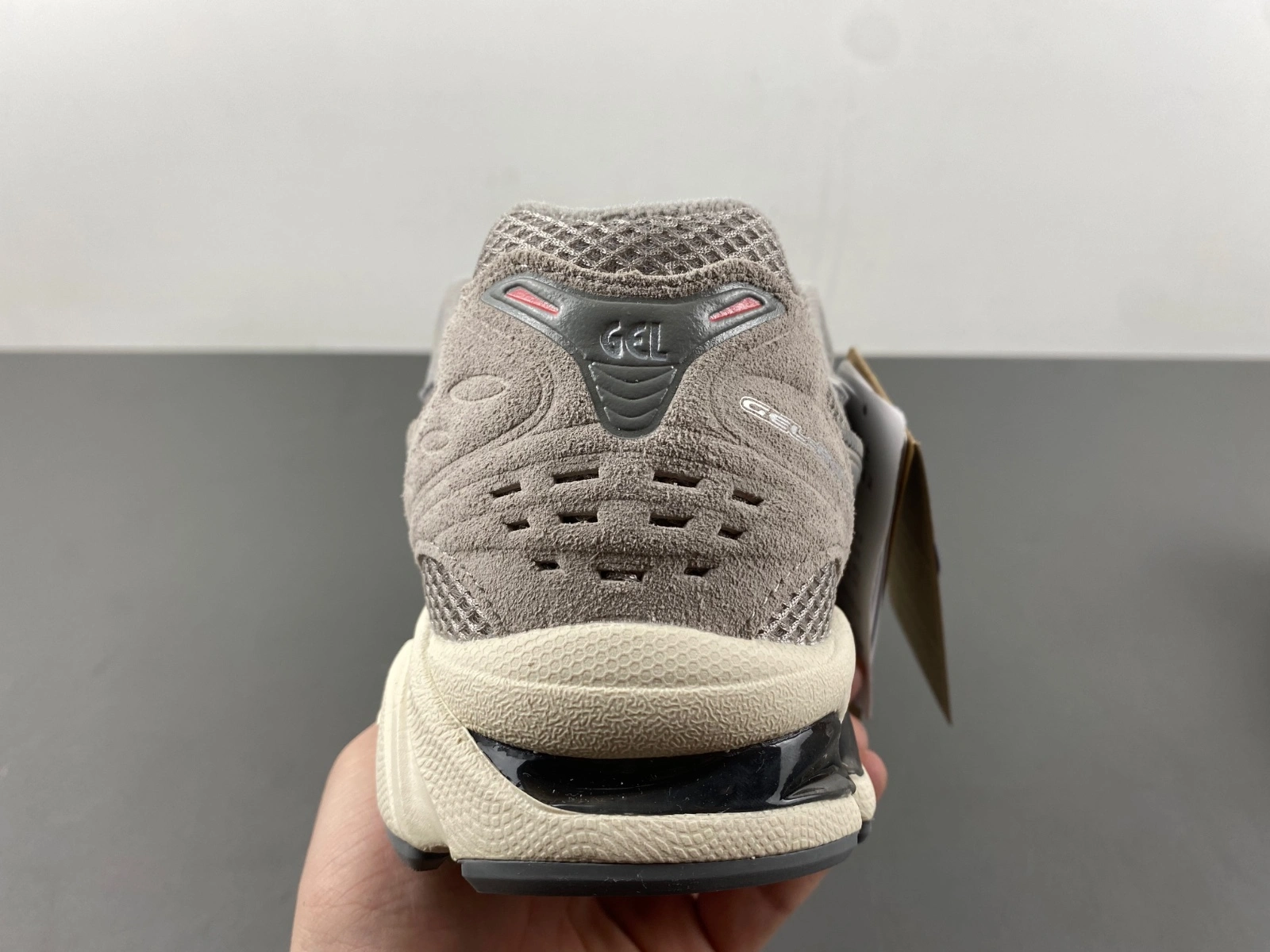 Bright ASICS Gel-Kayano 14 Clay Grey Pure Silver 1201A161- 2553