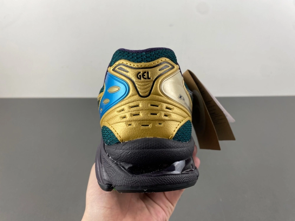 Supportive ASICS Gel-Kayano 14 P. Andrade Gradation Green 1203A639- 2516