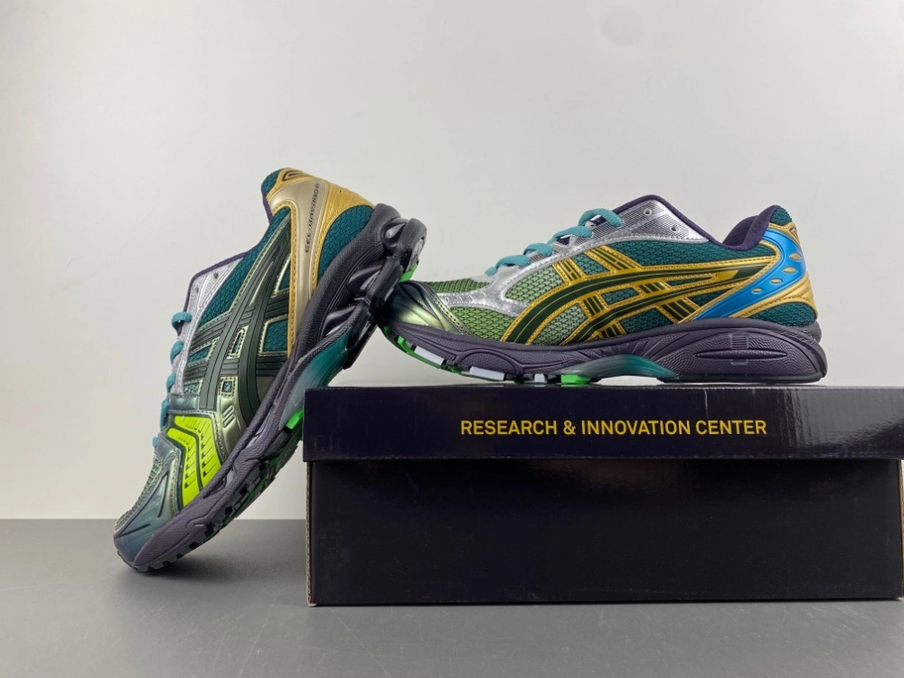 Supportive ASICS Gel-Kayano 14 P. Andrade Gradation Green 1203A639- 2516
