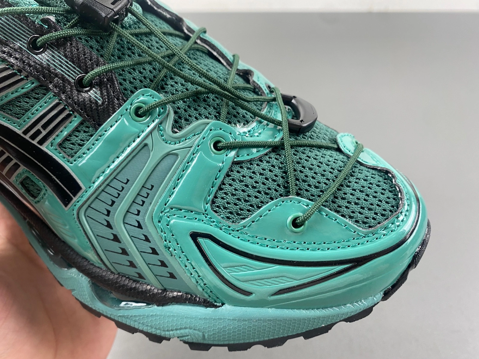 ComfortFit ASICS Gel-Kayano 14 Unaffected Infinite Wonders Pack Green 1201A922- 2548