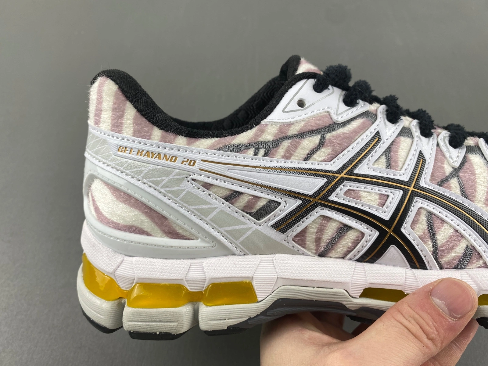 WellDesigned ASICS Gel-Kayano 20 KENZO Glacier Grey 1201B032- 2531