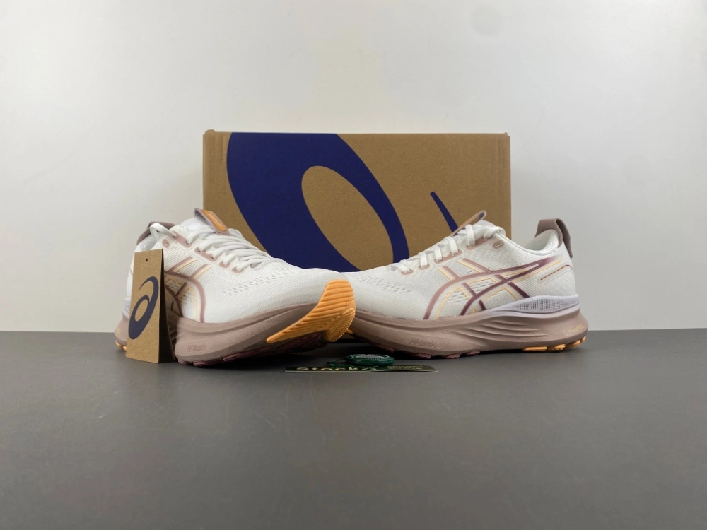 ASICS Gel-Kayano 32 White Orange Glow 1012B838- Classic 2519