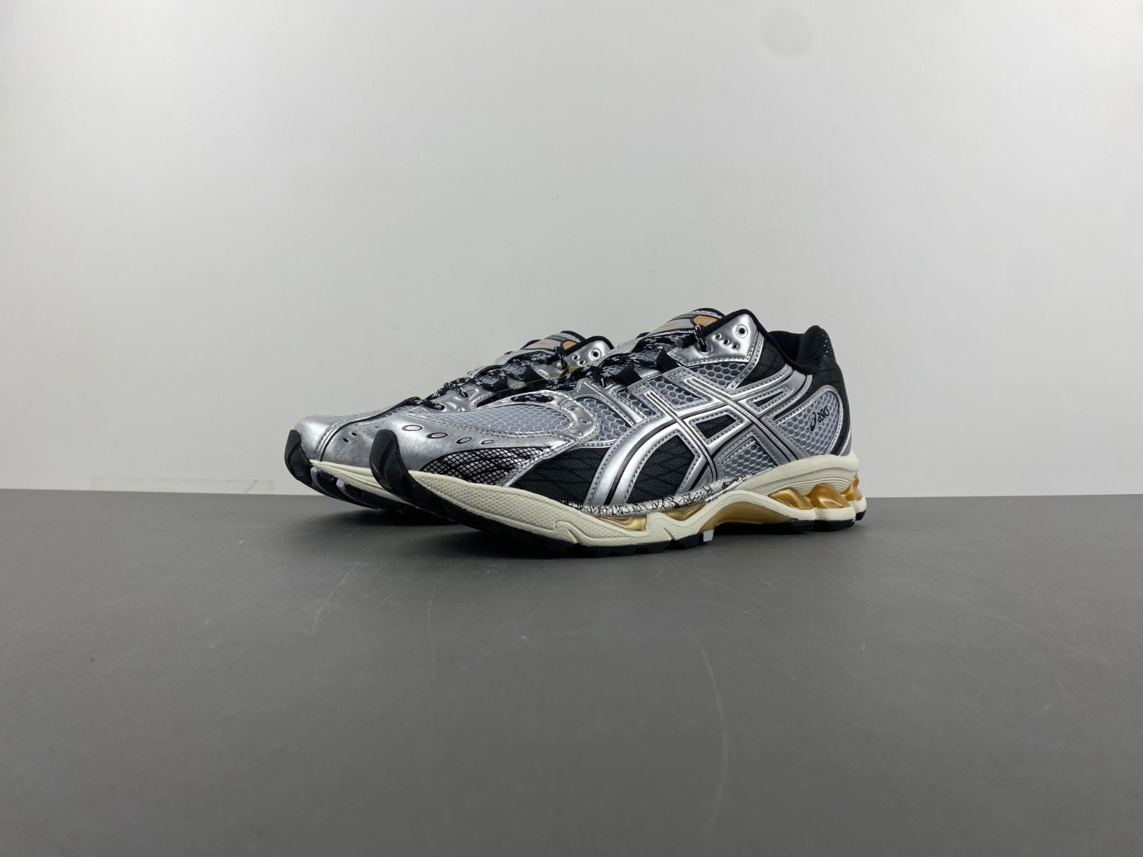 ASICS Gel-Nimbus 10.1 Piedmont Grey 1203A543- Effortless 2533
