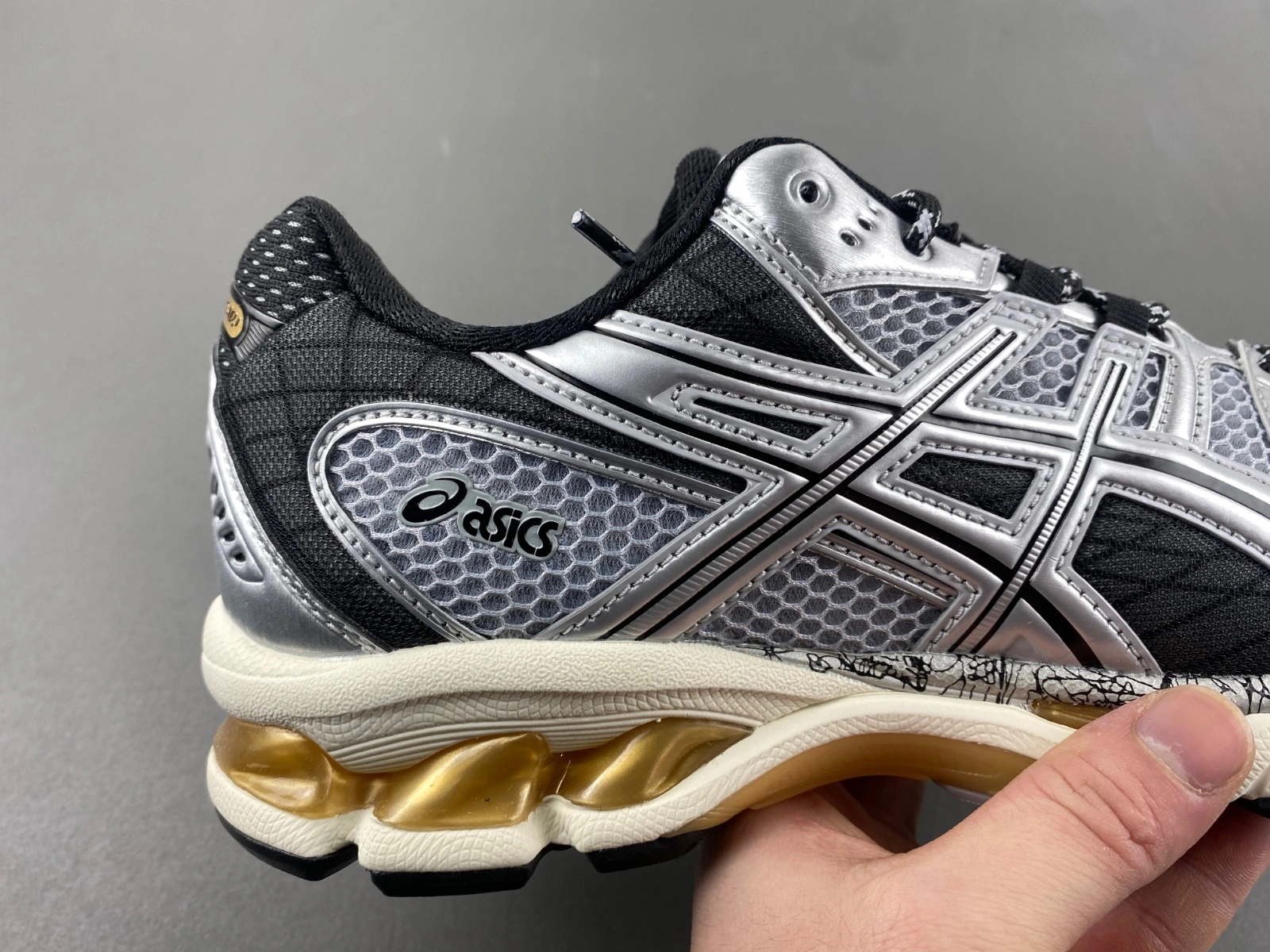ASICS Gel-Nimbus 10.1 Piedmont Grey 1203A543- Effortless 2533