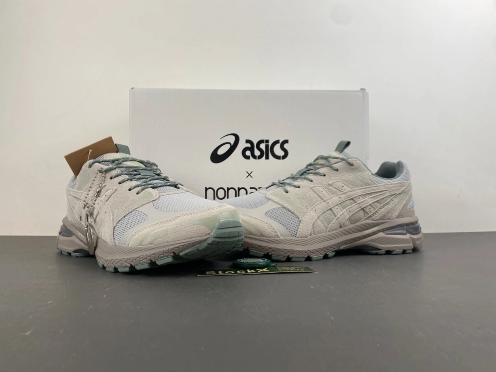ASICS Gel-Terrain Oyster Grey 1203A444- FreshLook 2515