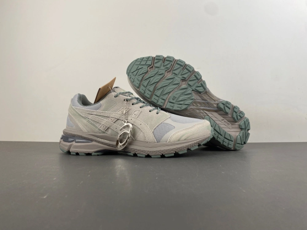ASICS Gel-Terrain Oyster Grey 1203A444- FreshLook 2515