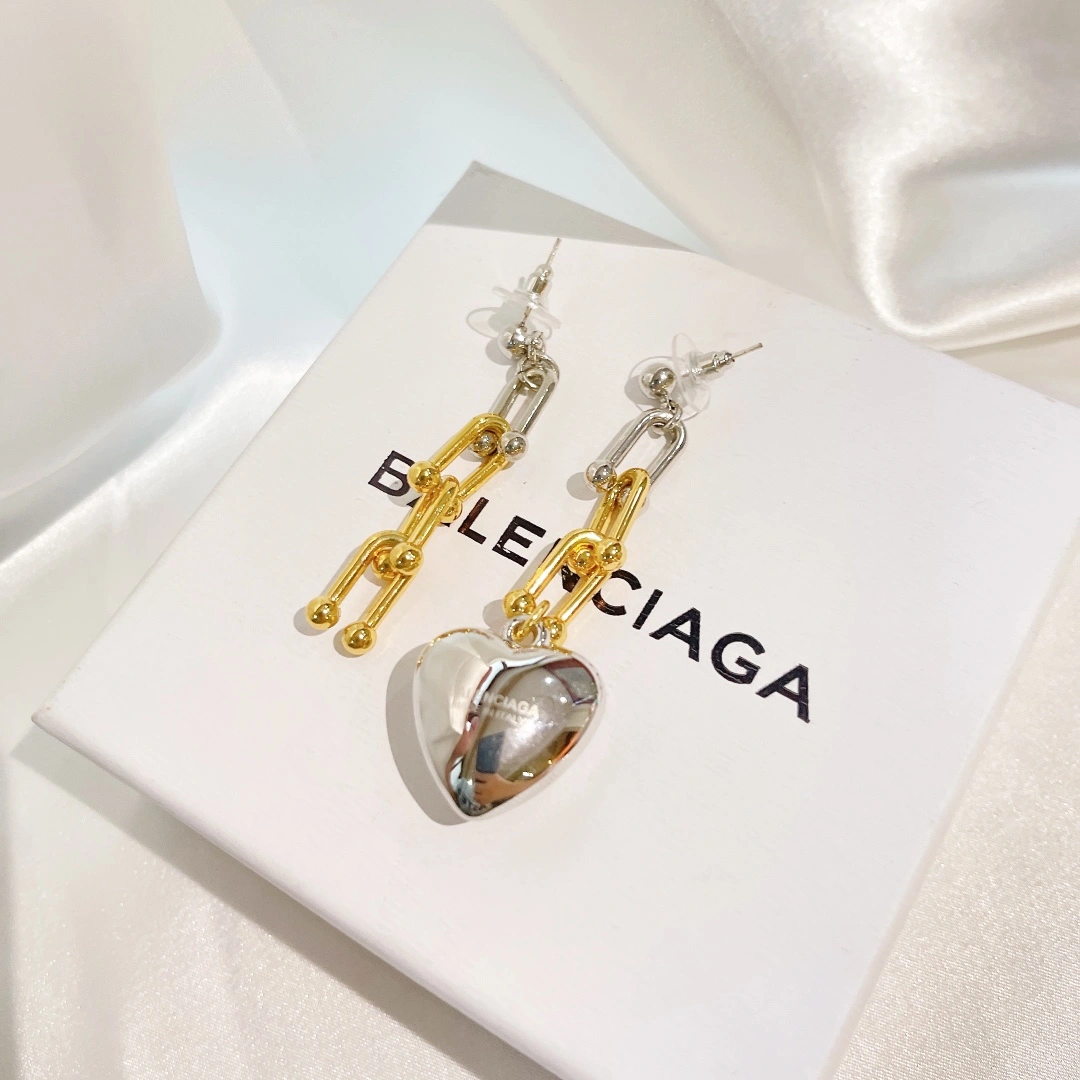 Stylish Accessories 18094