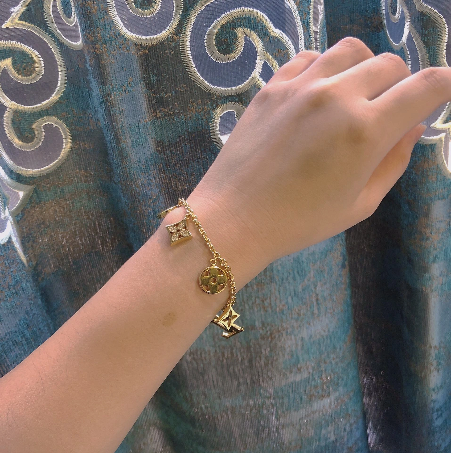 Lightweight Accessories 18070