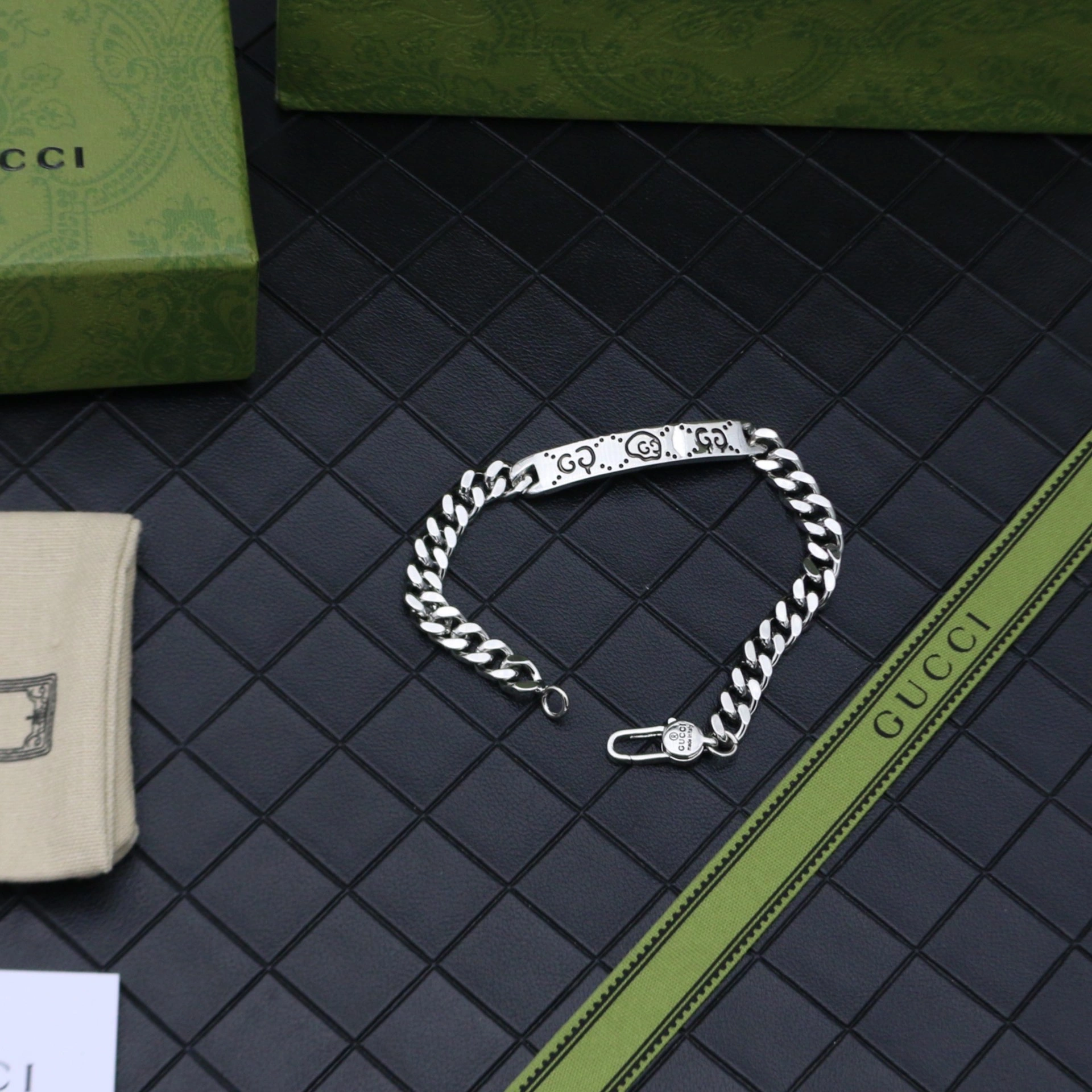 Accessories Upgraded 18083