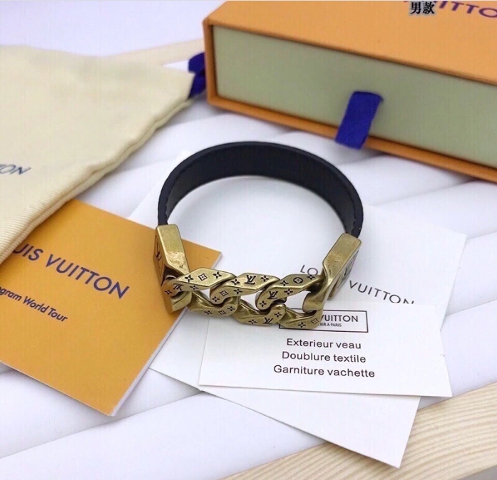 Modern Accessories 18065