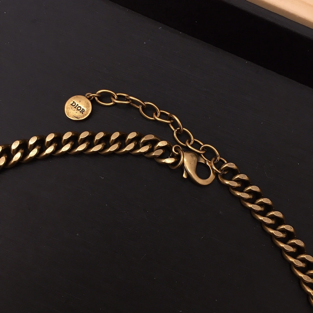 Versatile Accessories 18109