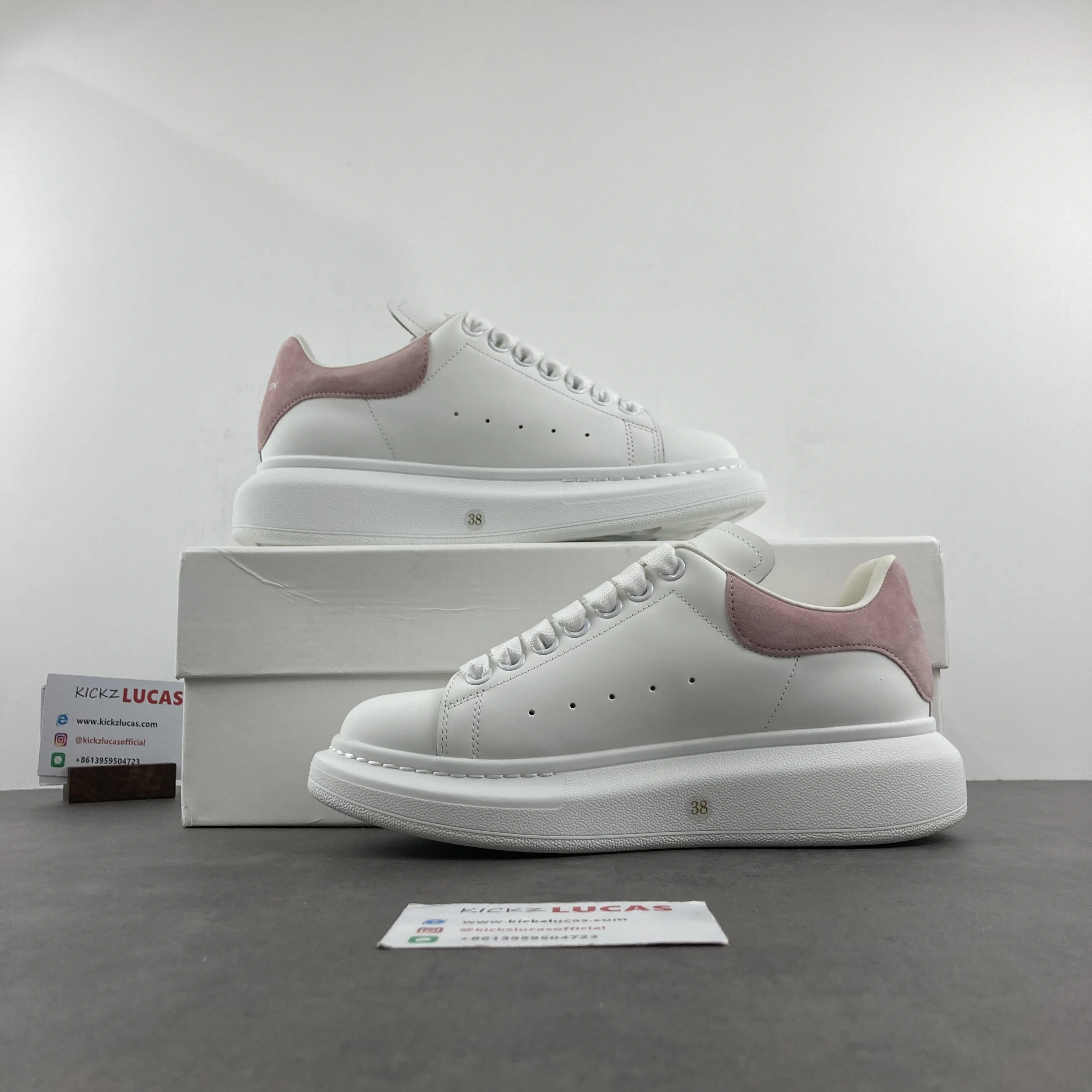 A*exander M*queen Sneaker KK20231011- Breathable 3331