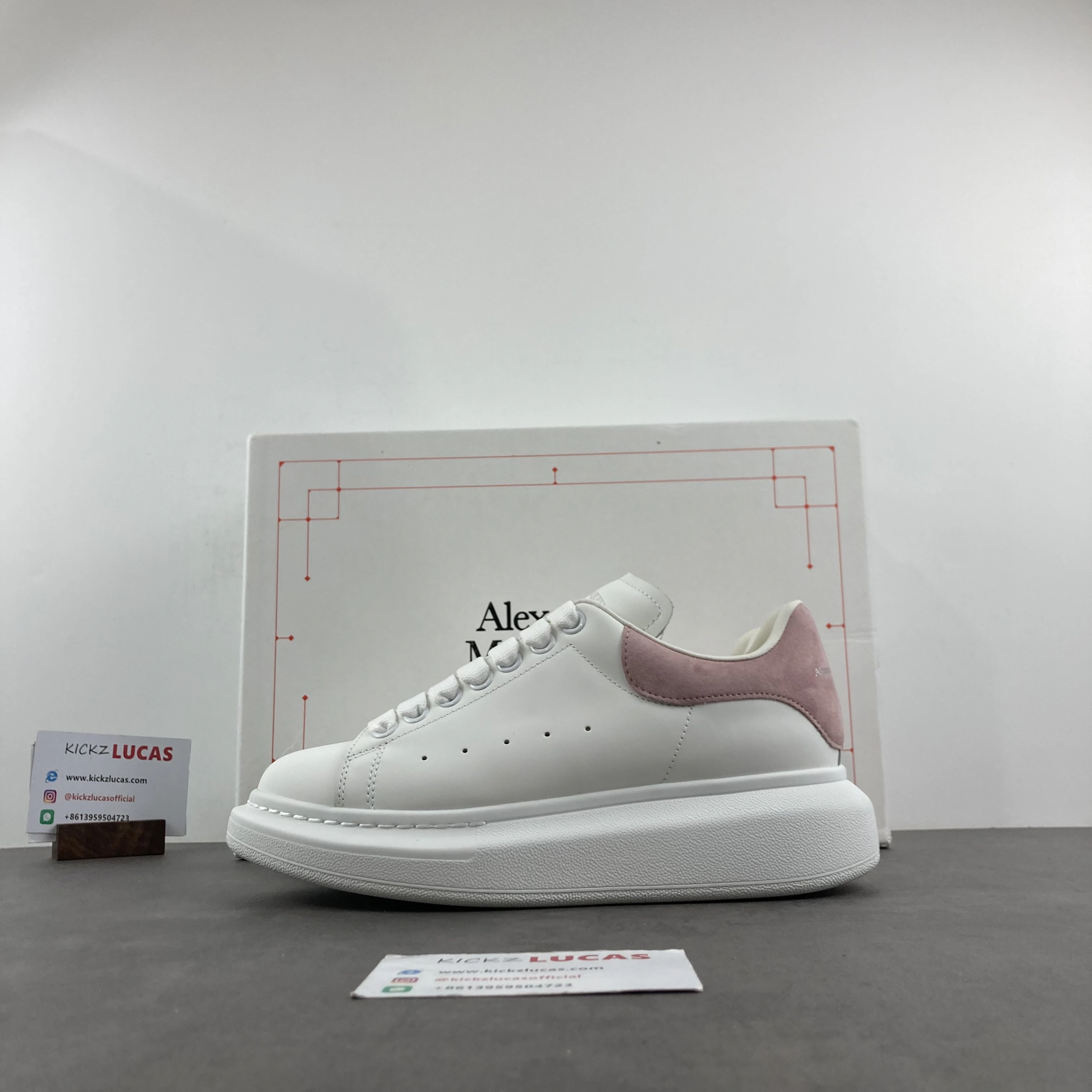 A*exander M*queen Sneaker KK20231011- Breathable 3331