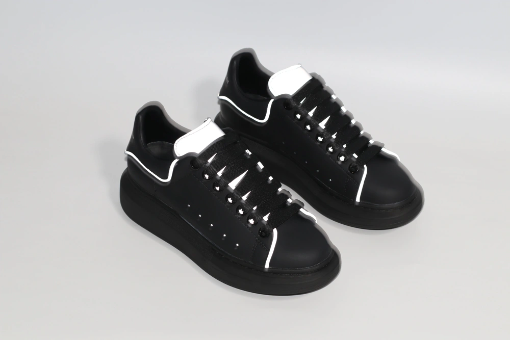 A*exander M*queen Sneaker Durable 3251