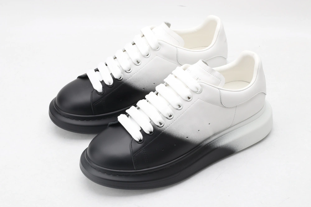 A*exander M*queen Sneaker Sustainable 3298
