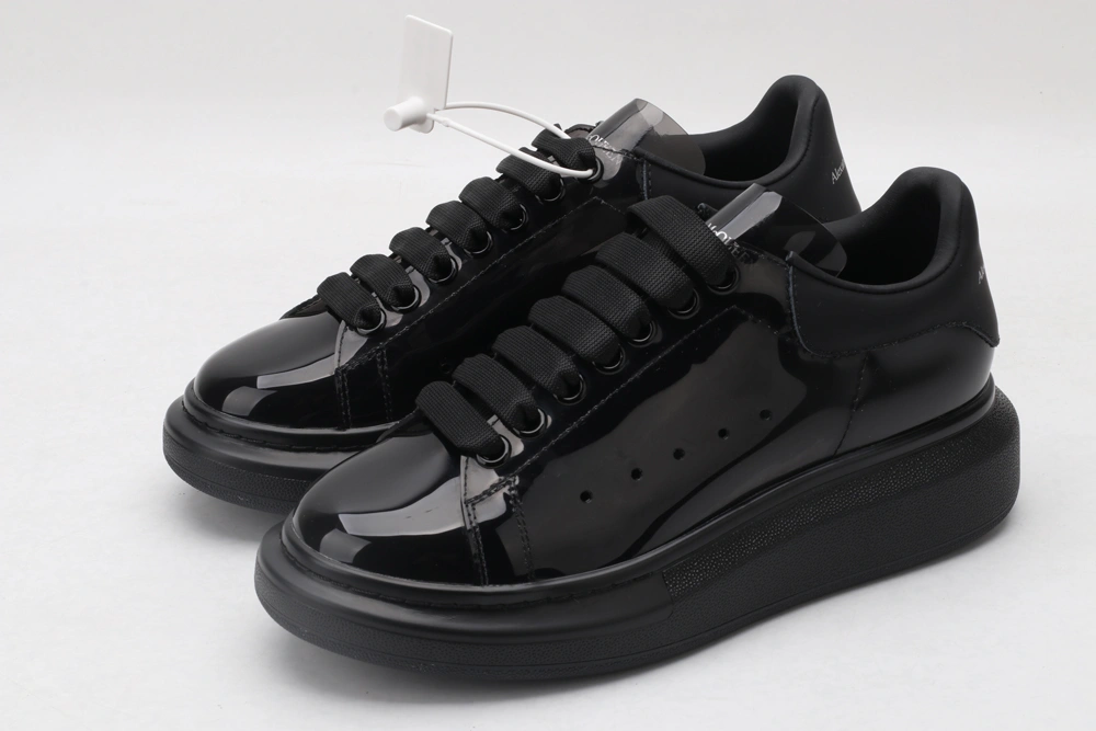 SunProtective A*exander M*queen Sneaker 3257