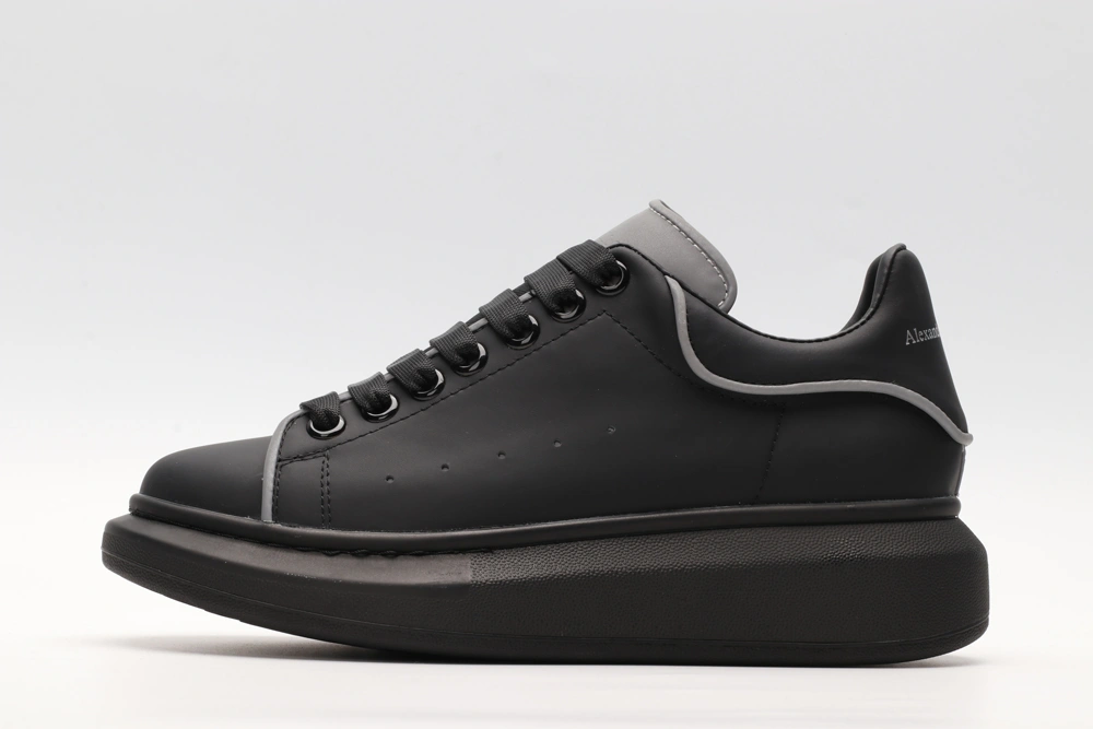 A*exander M*queen Sneaker Durable 3251