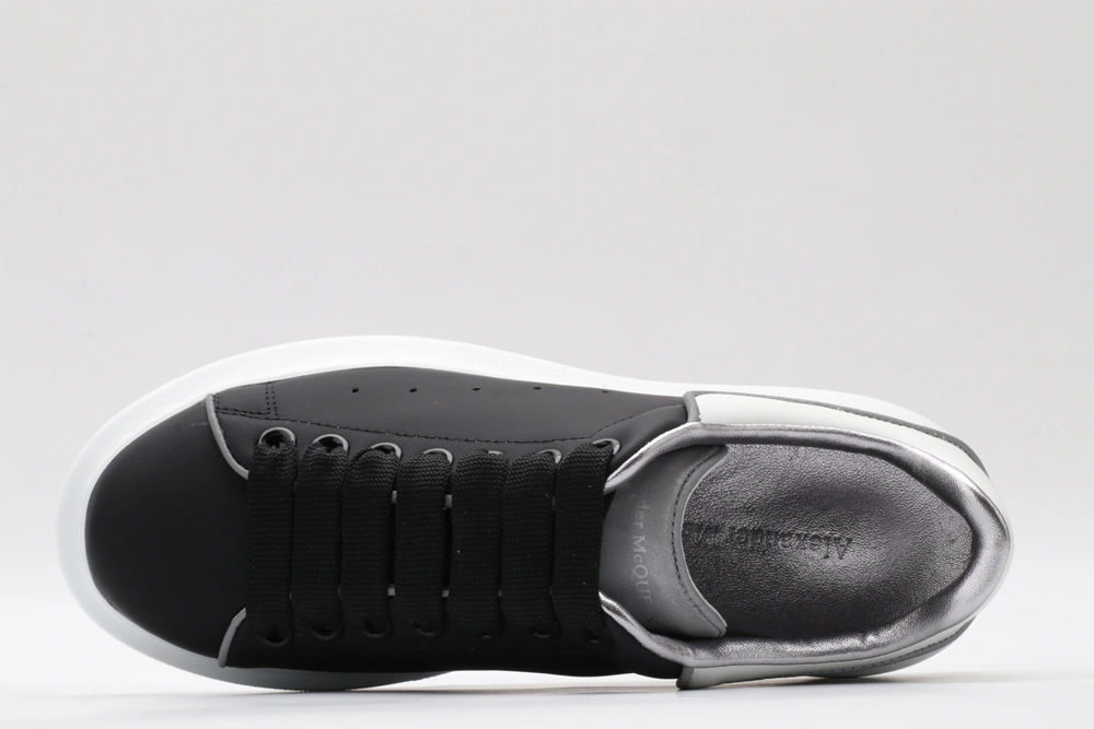 A*exander M*queen Sneaker SoftTouch 3270