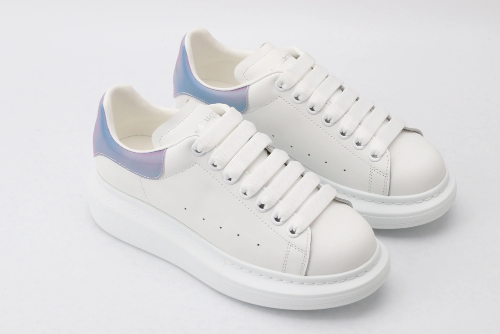 Attractive A*exander M*queen Sneaker 3337