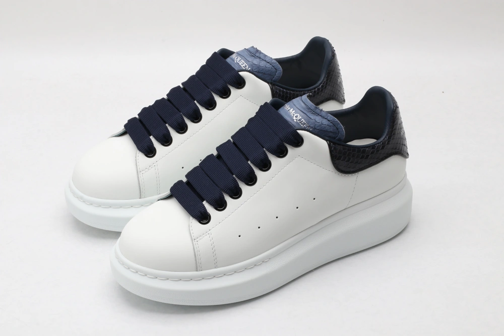 A*exander M*queen Sneaker Casual 3300