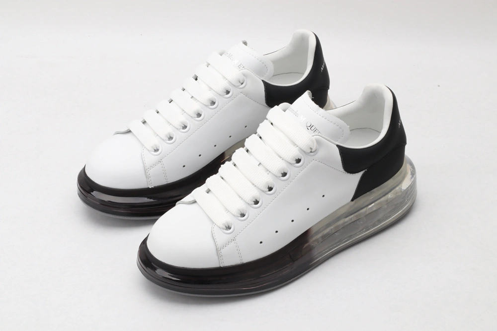 NewStyle A*exander M*queen Sneaker 3243