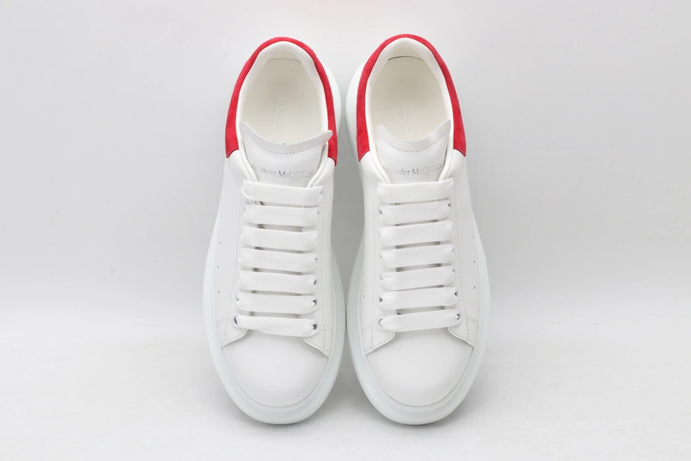 Classic A*exander M*queen Sneaker 3324