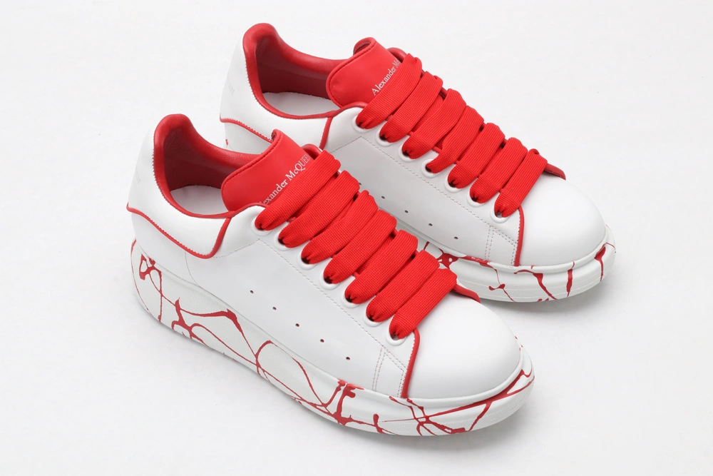 A*exander M*queen Sneaker Vibrant 3261
