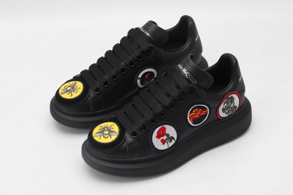 A*exander M*queen Sneaker Neat 3258