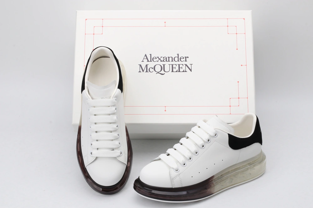 A*exander M*queen Sneaker Vibrant 3236