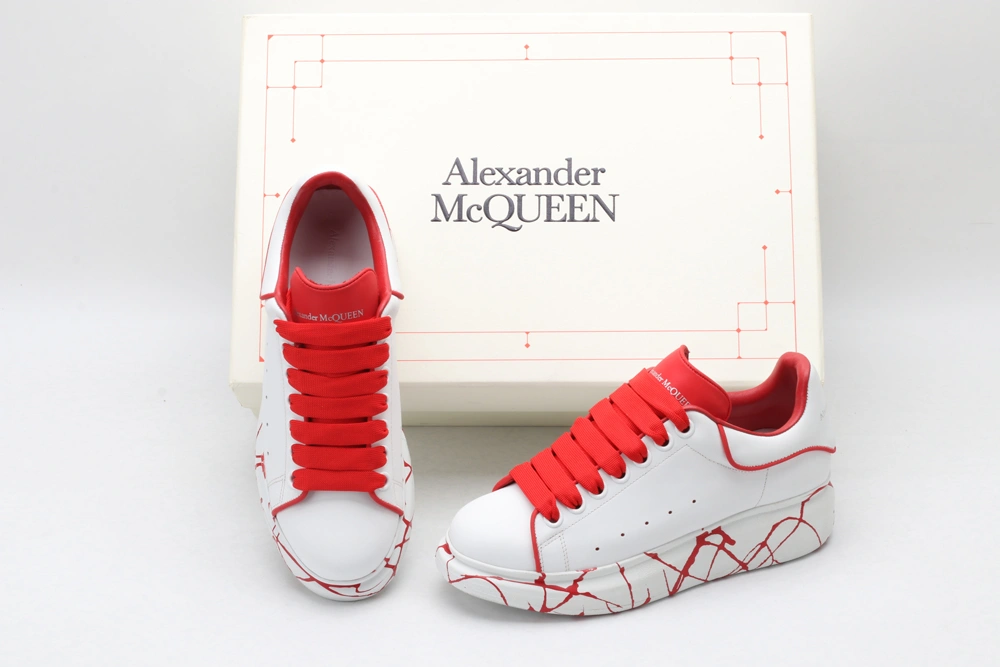 A*exander M*queen Sneaker Vibrant 3261