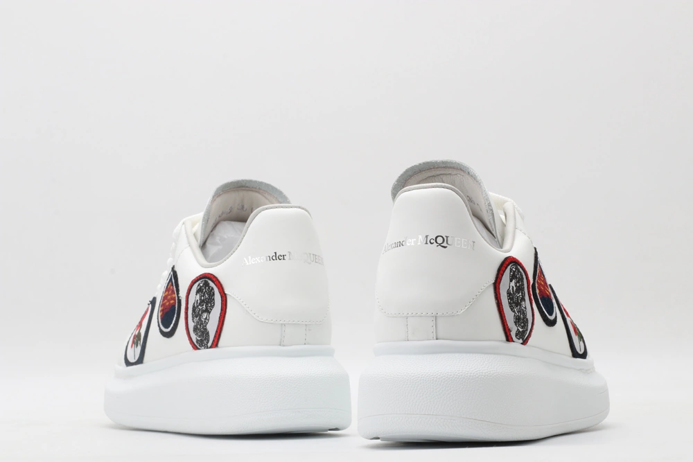 A*exander M*queen Sneaker Unique 3259