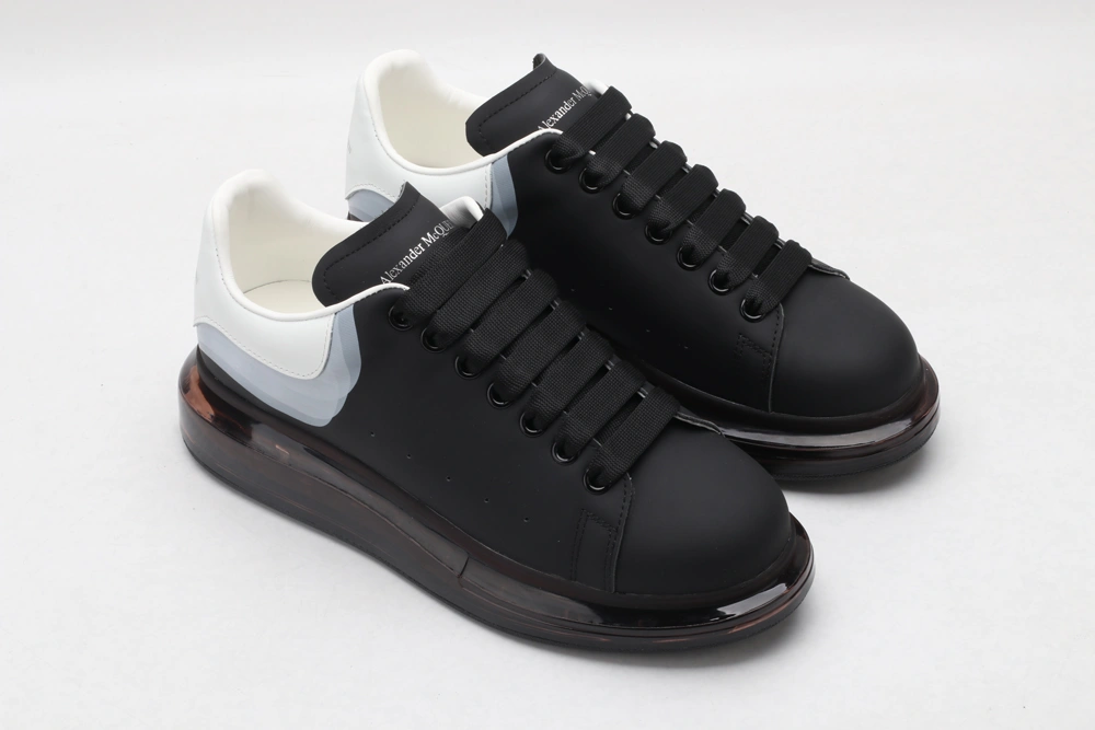 Classic A*exander M*queen Sneaker 3321