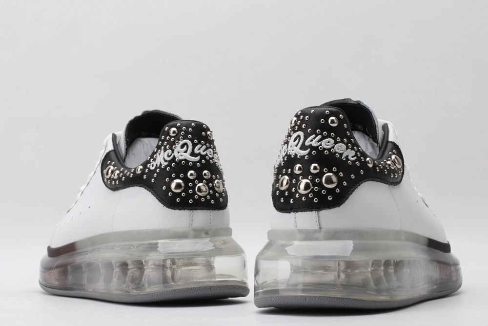 Unique A*exander M*queen Sneaker 3237