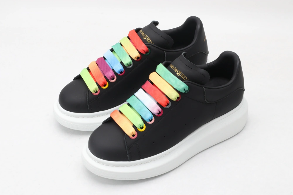 Packable A*exander M*queen Sneaker 3330