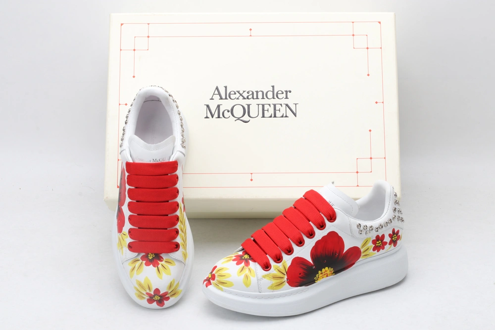 A*exander M*queen Sneaker EasyCare 3250