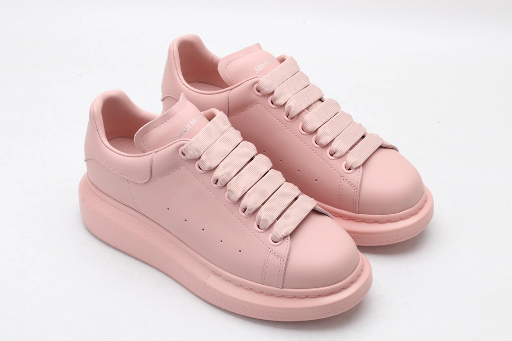 A*exander M*queen Sneaker Chic 3233