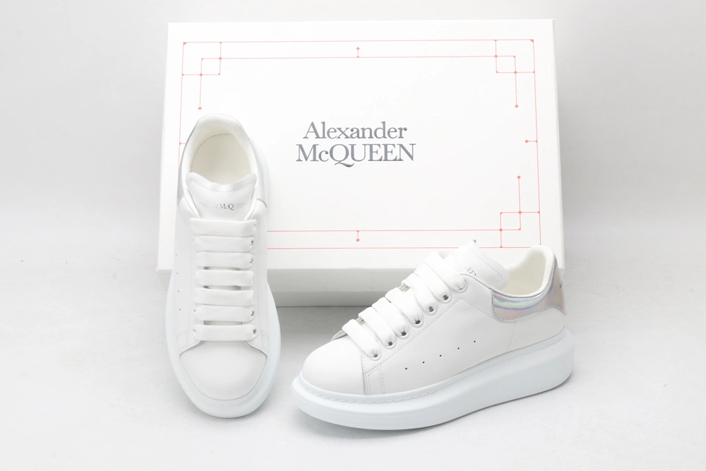 A*exander M*queen Sneaker Tailored 3235