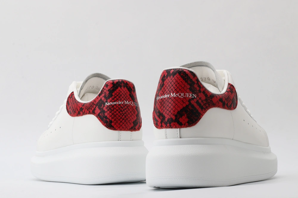 A*exander M*queen Sneaker FashionForward 3343