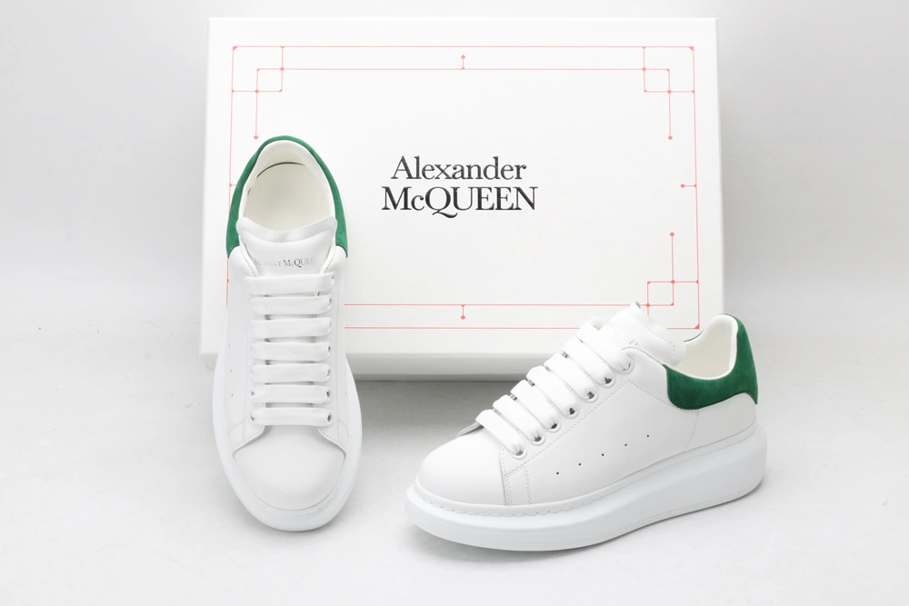 A*exander M*queen Sneaker Bright 3227