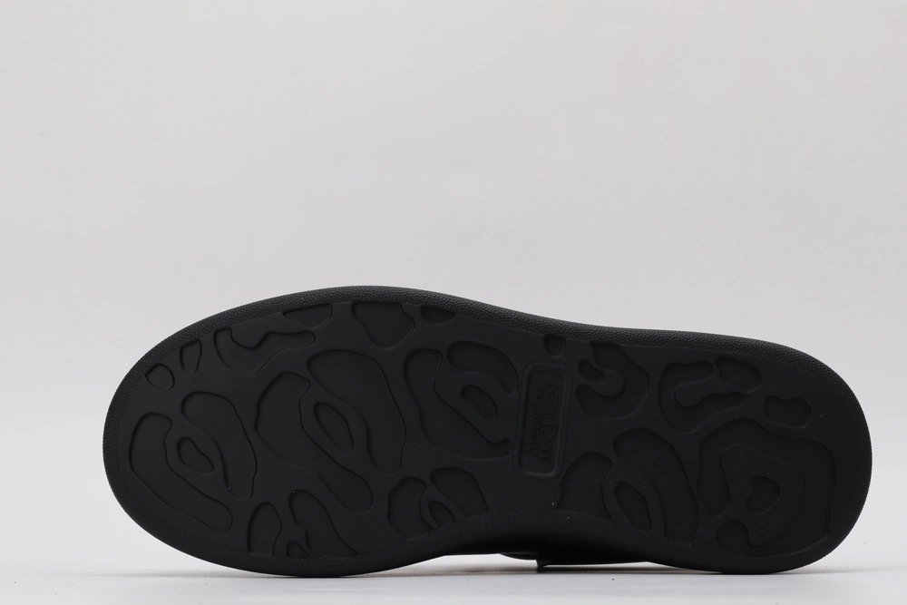 HighPerformance A*exander M*queen Sneaker 3355