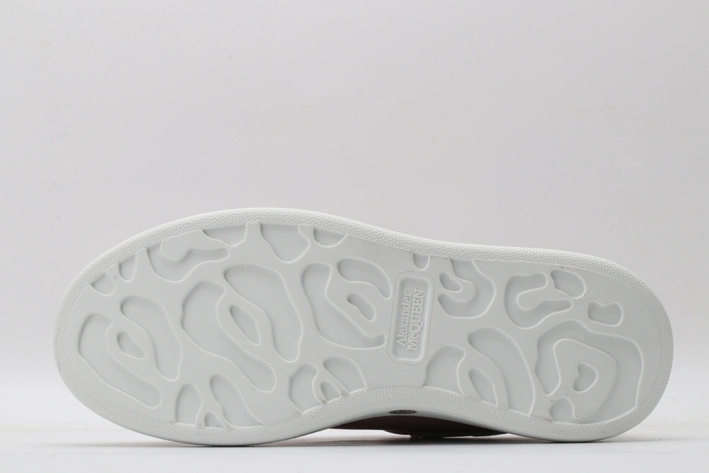 A*exander M*queen Sneaker SunProtective 3286