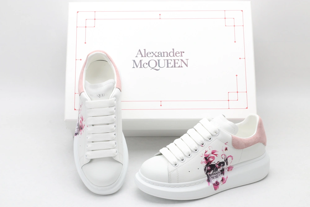 Sophisticated A*exander M*queen Sneaker 3224
