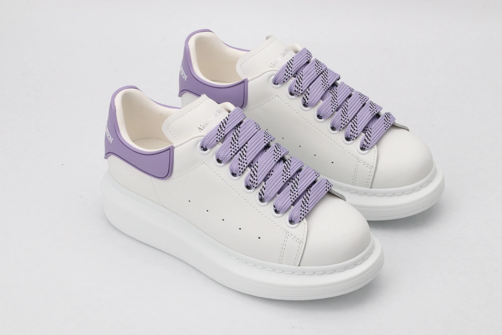 A*exander M*queen Sneaker Cozy 3353